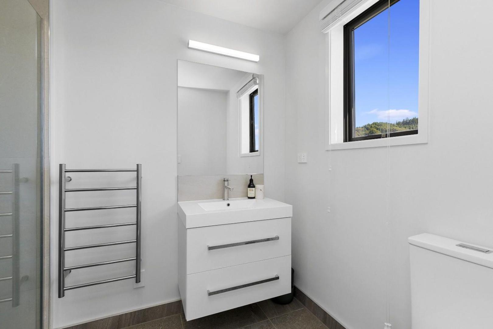 Whitby Townhouse Villa Porirua Exterior foto