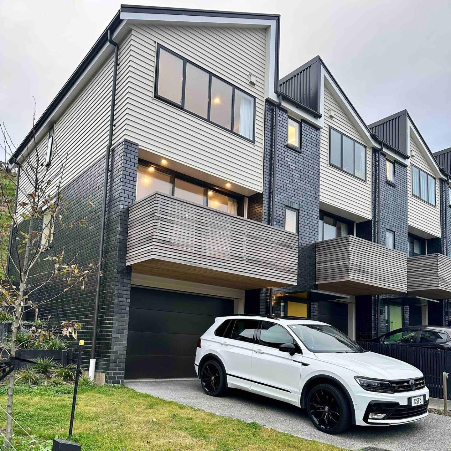 Whitby Townhouse Villa Porirua Exterior foto